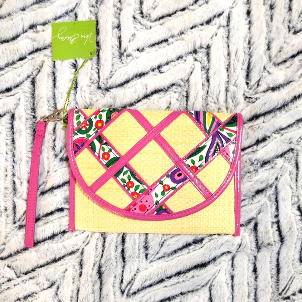 Vera envelope wristlet
